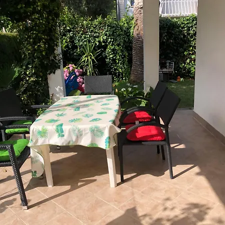 Korda Apartment